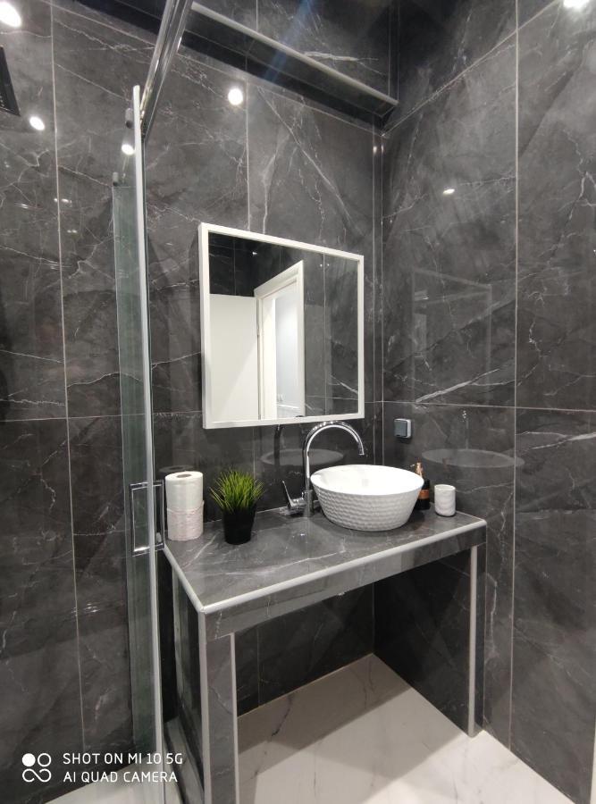 Modern Apartment With A Huge Terrace Athens Luaran gambar